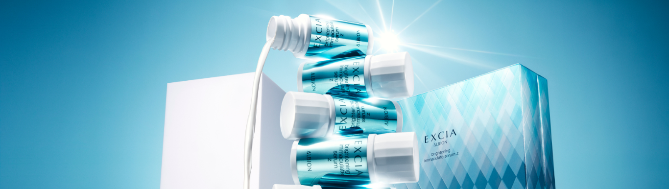 Post-Summer Skin Care: Why Use Brightening Serum Now (Not In
