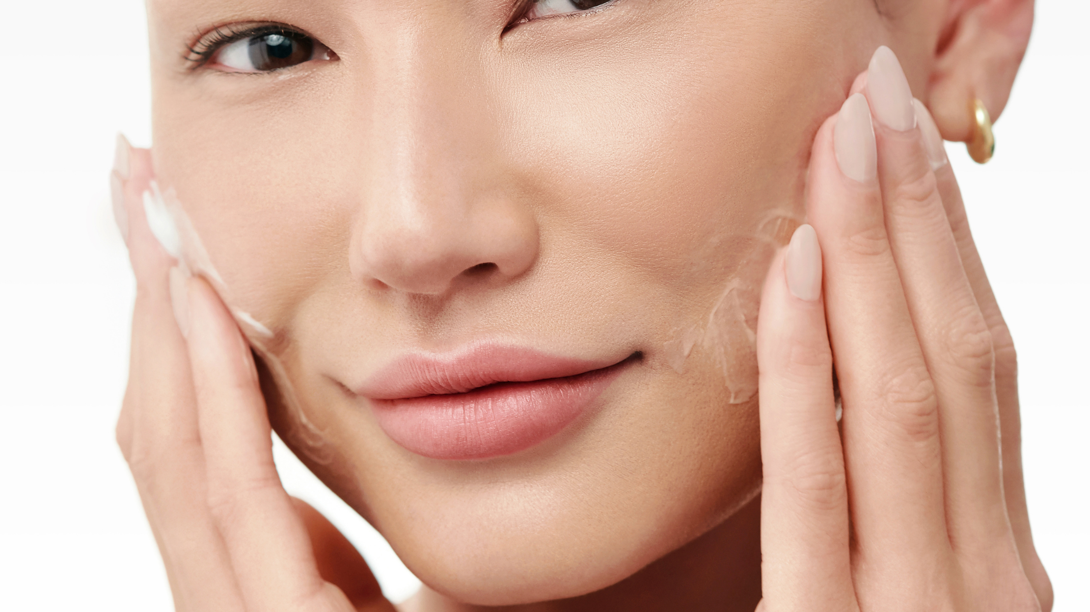 How to Choose the Right J-Beauty Cleanser with ALBION