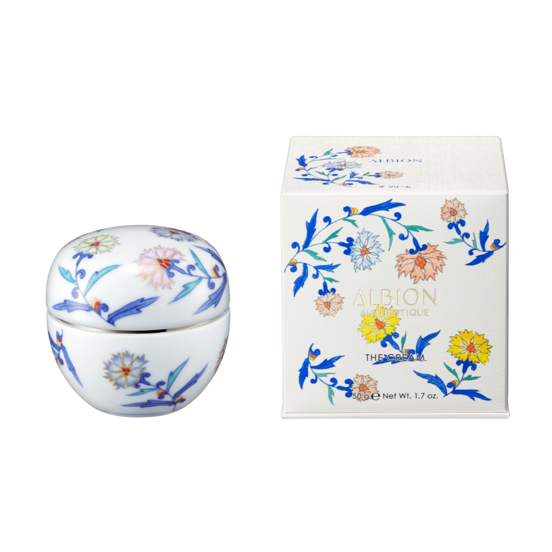 Floral-patterned container and its packaging on a white background