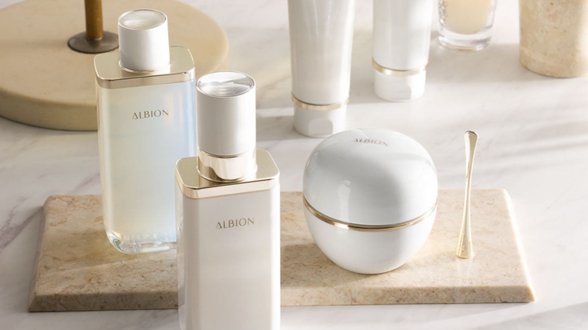 Japanese Skincare: Flora Drip, the Essence of Timeless Beauty