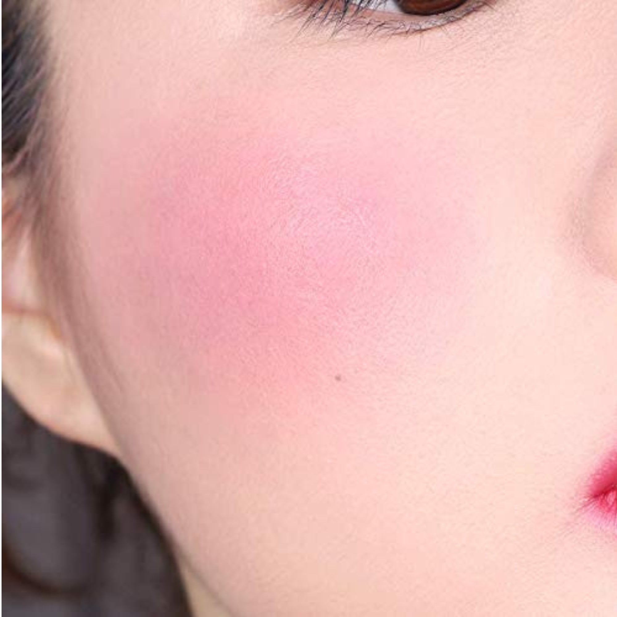 Sui Black Cream Blush – Albion Garden