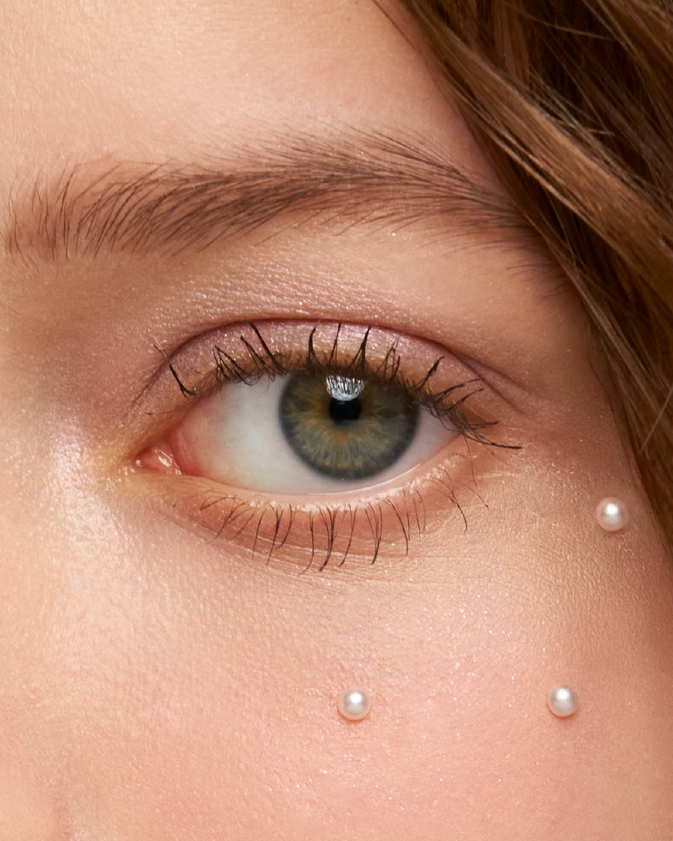 Shimmering Eye Color